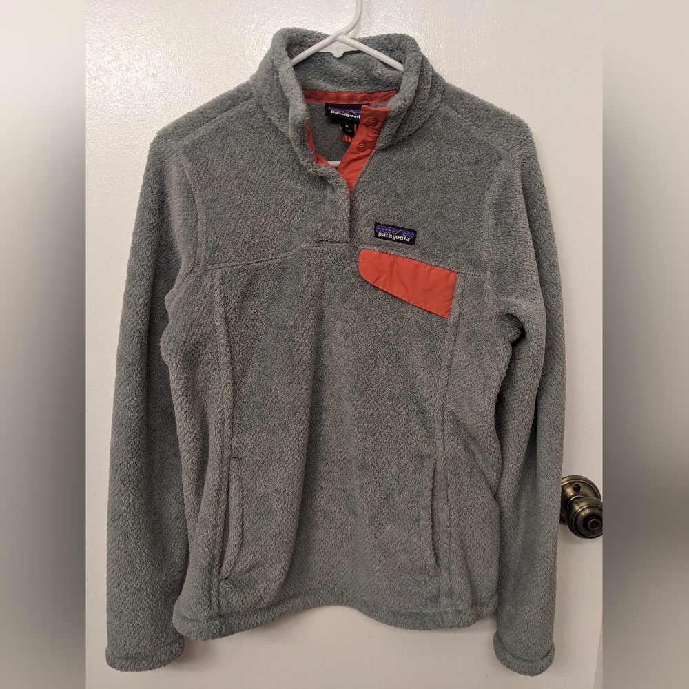 Patagonia Gray Fleece with Orange/Coral Detail